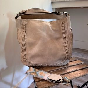 Jen & Co Aris tan hobo purse
